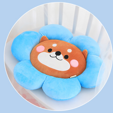 Round flower cushion