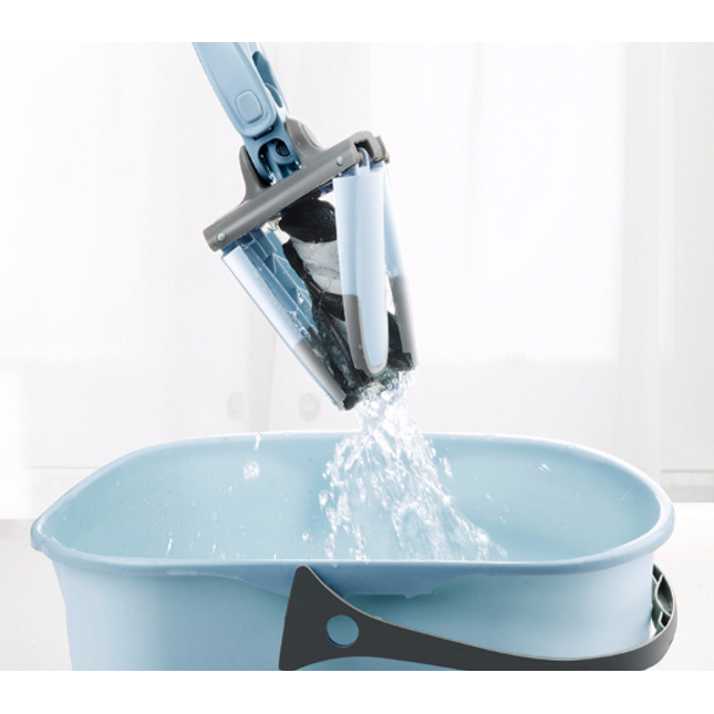 Hand-Free mop