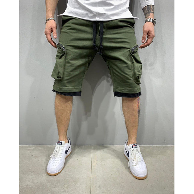 Fitness shorts with multiple pockets