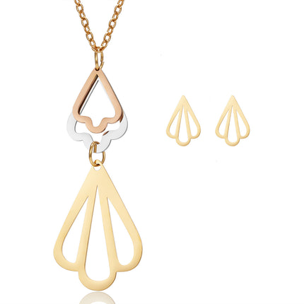 Hollow jewelry