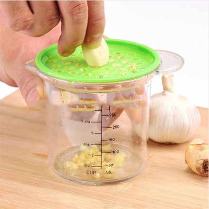 Multifunctional kitchen utensils baby food supplement grinder